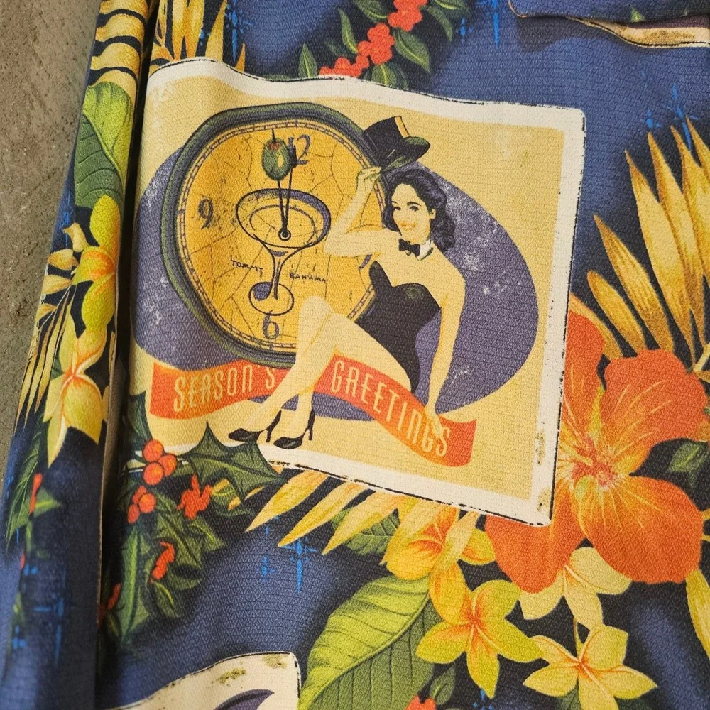Tommy Bahama Silk Shirt XL‎ Christmas Santa Cocktail Marlin Pinup Tuxedo Holiday - Picture 3 of 12